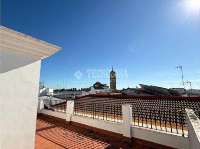 Casa en alquiler en Villamanrique De La Condesa, Andalucía