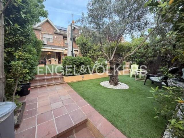 Casa en alquiler en Villanueva De La Cañada, Madrid