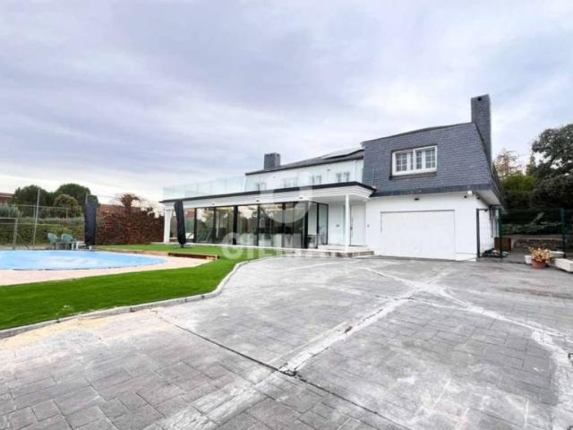 Casa en alquiler en Villanueva De La Cañada, Madrid