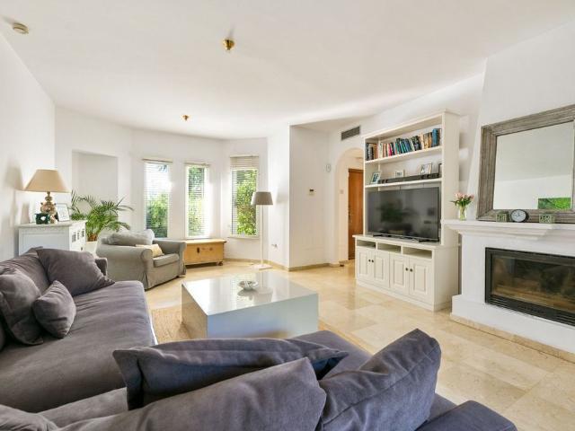 Chalet en alquiler en Bel-Air, Costa del Sol Occidental