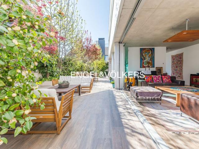 Casa en alquiler en Madrid, Valdefuentes
