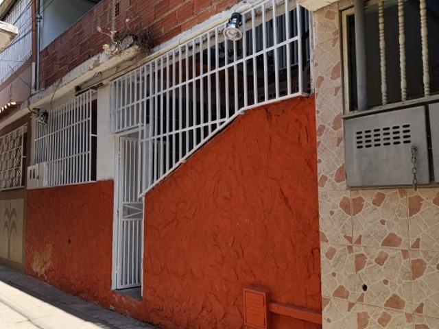 Casa en alquiler en Guarenas, Miranda