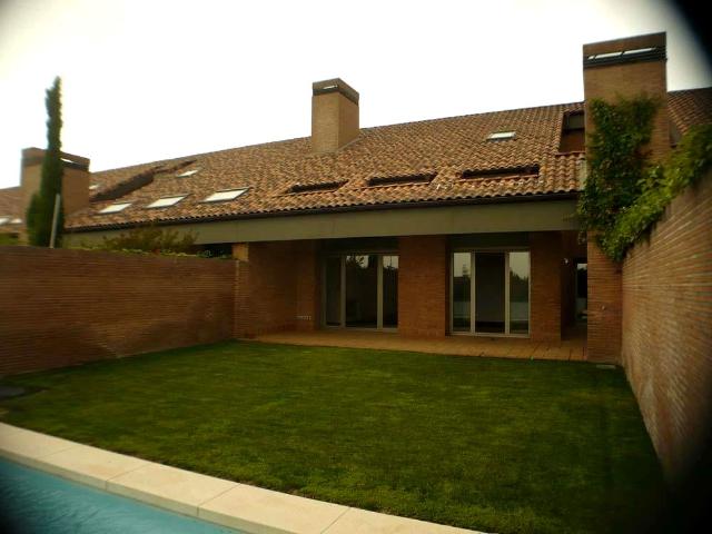 Casa en alquiler en Prado de Somosaguas, Pozuelo De Alarcón