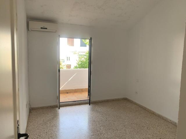 Chalet en alquiler en Sport Aljarafe, Tomares