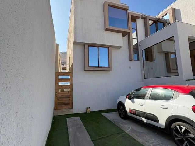 Casa en arriendo en Antofagasta, Capital, Antofagasta
