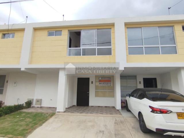Casa en arriendo en Oriental, Los Patios