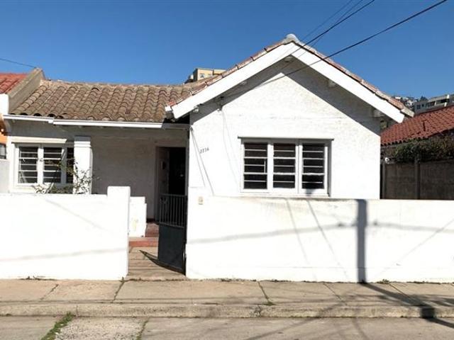 Casa en arriendo en Chorrillos, Valparaíso