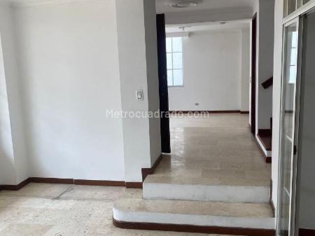 Casa en arriendo en Universidad, AMCO, Area Metropolitana Centro Occidente