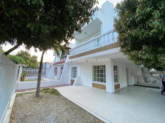 Casa en arriendo en Magdalena