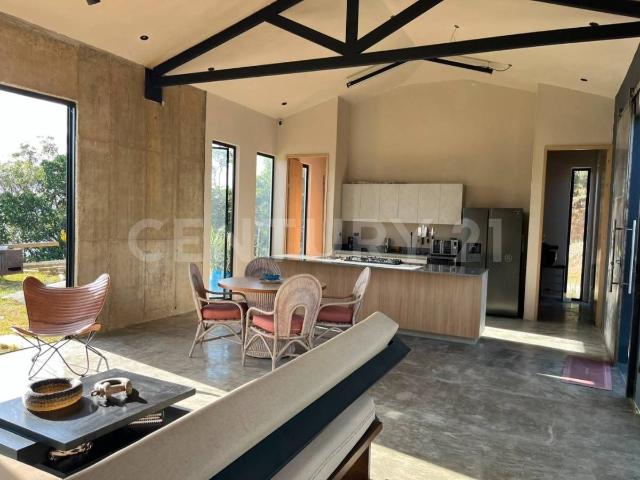 Casa en arriendo en Antioquia, Valle de Aburrá