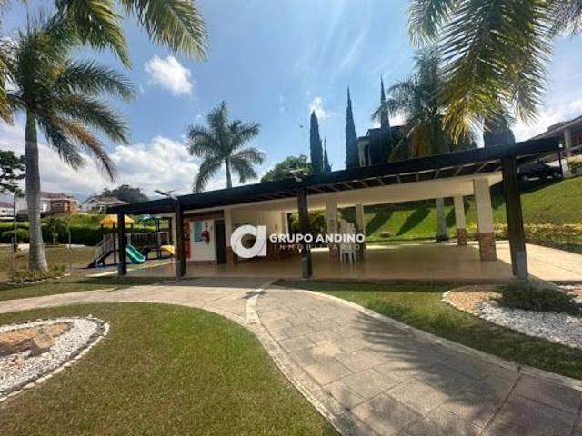 Casa en arriendo en Santander