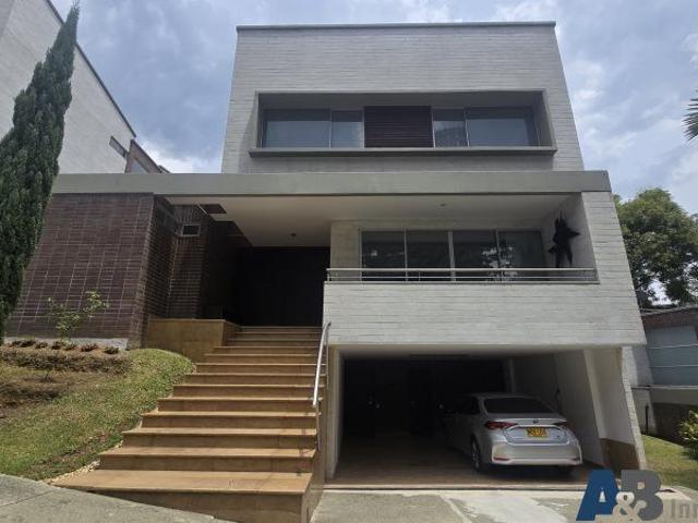 Casa en arriendo en Antioquia, Valle de Aburrá