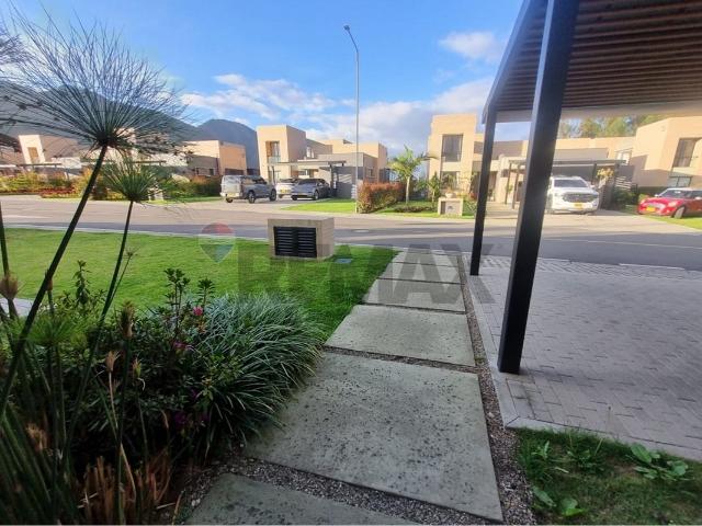 Casa en arriendo en Rozo, Cota