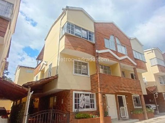 Casa en arriendo en Santander