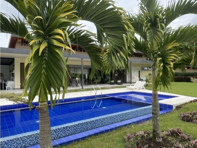 Casa en arriendo en Armenia, Capital