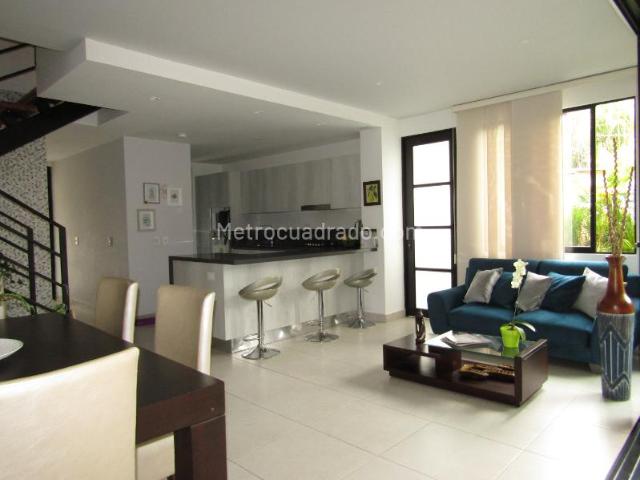 Casa en arriendo en Belmonte, Perimetro Urbano Pereira