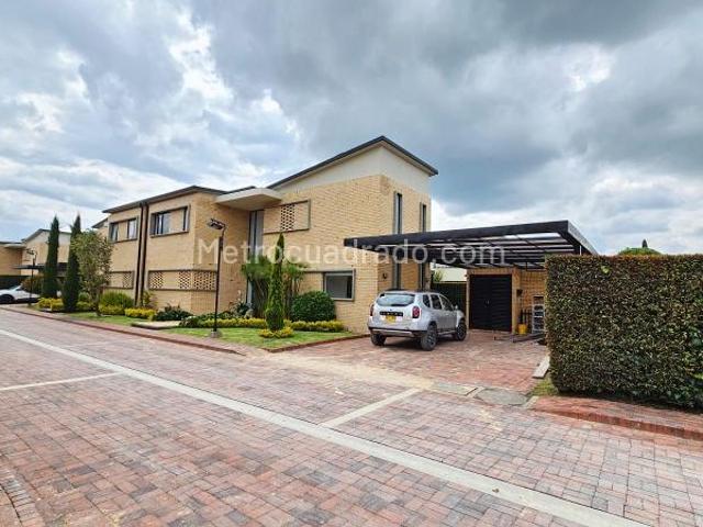 Casa en arriendo en Cundinamarca