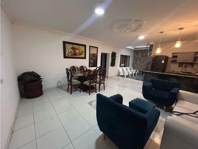 Casa en arriendo en Localidad 2 Histórica - Rodrigo de Bastidas, Perímetro Urbano Santa Marta