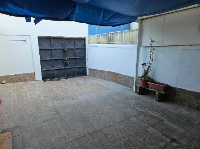 Casa en arriendo en Villa O'Higgins, Santiago