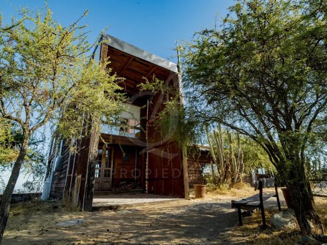 Casa en arriendo en Pencahue, Maule