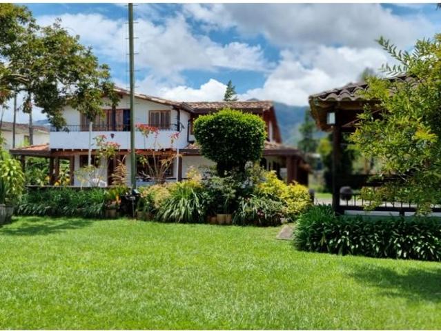 Casa en arriendo en Antioquia, El Carmen De Viboral