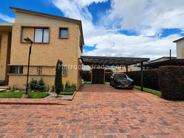 Casa en arriendo en Cundinamarca
