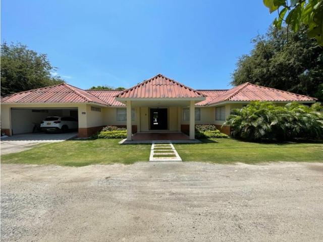 Casa en arriendo en Magdalena