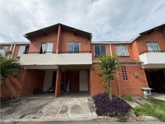 Casa en arriendo en Palmira, Sur