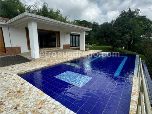 Casa en arriendo en Puerto Caldas, AMCO, Area Metropolitana Centro Occidente