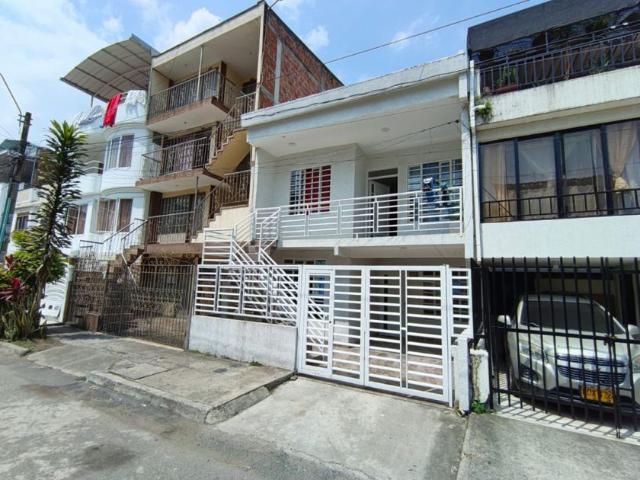Casa en arriendo en Sur, Caney