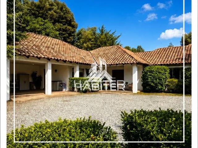 Casa en arriendo en Condominio Jardín del Sur, Curicó