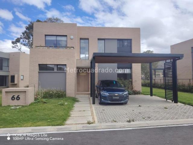 Casa en arriendo en Cundinamarca