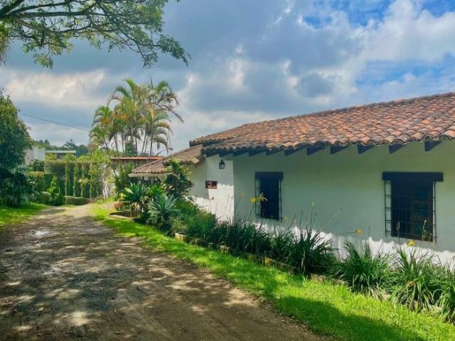 Casa en arriendo en Sur, Yumbo