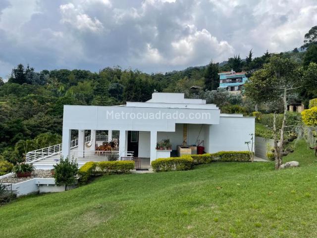 Casa en arriendo en Sur, Yumbo