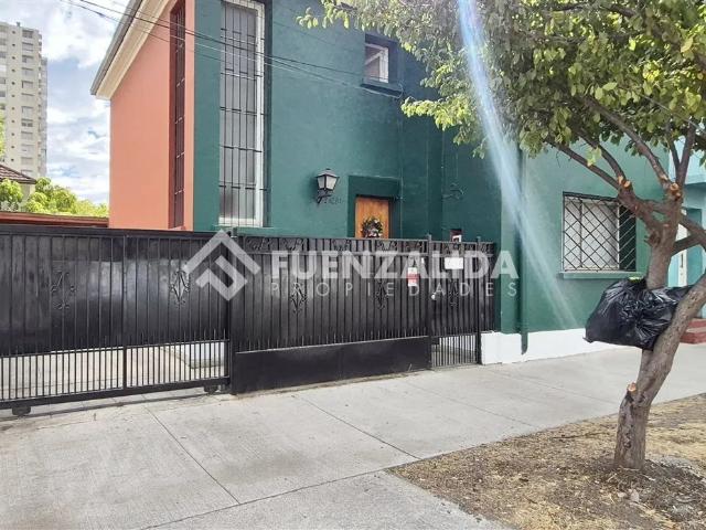 Casa en arriendo en San Miguel, Metropolitana