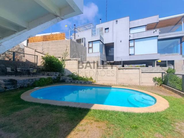 Casa en arriendo en Chorrillos, Valparaíso