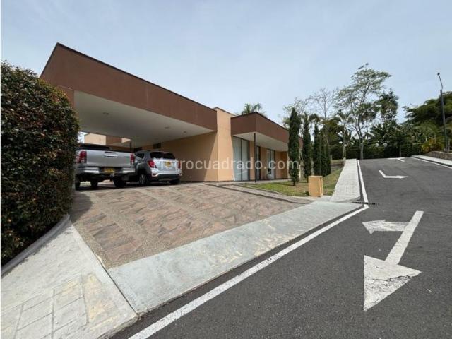 Casa en arriendo en Armenia, Capital
