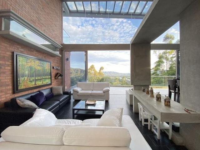Casa en arriendo en Antioquia, Suroeste