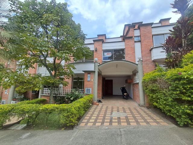 Casa en arriendo en Antioquia, Valle de Aburrá