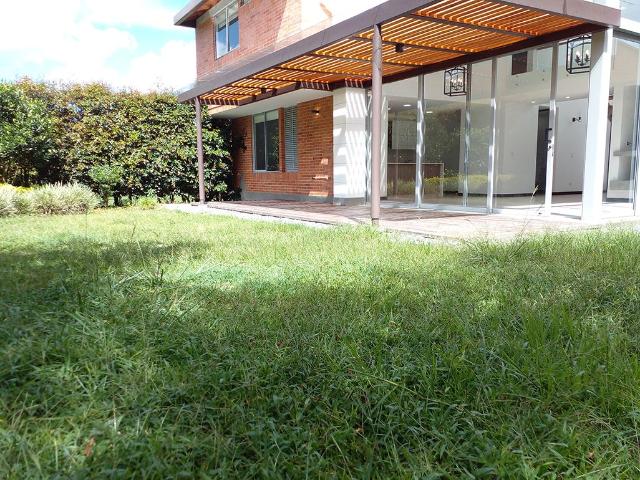 Casa en arriendo en Antioquia, Suroeste