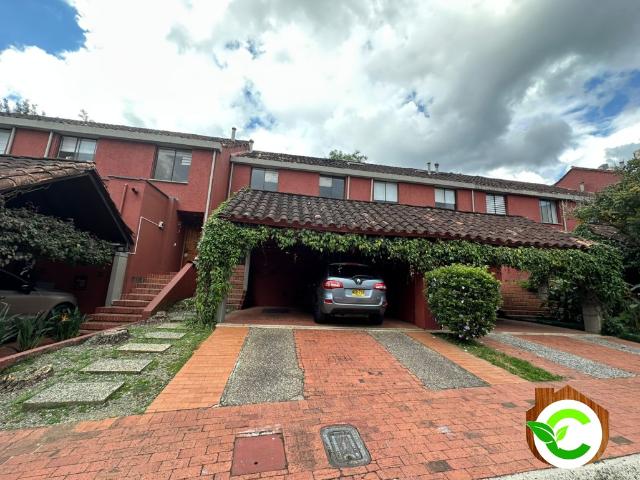 Casa en arriendo en Antioquia, Valle de Aburrá