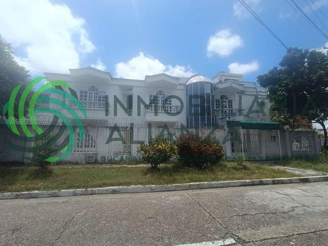 Casa en arriendo en Santander