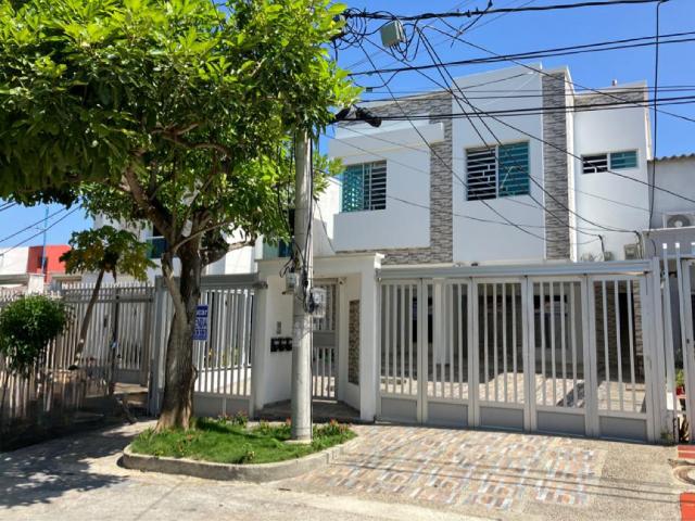 Casa en arriendo en Las Palmas, Barranquilla