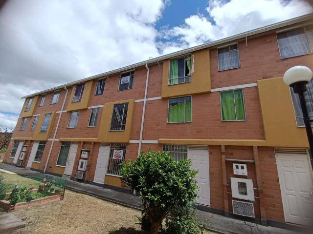 Casa en arriendo en Las Américas, Bogotá