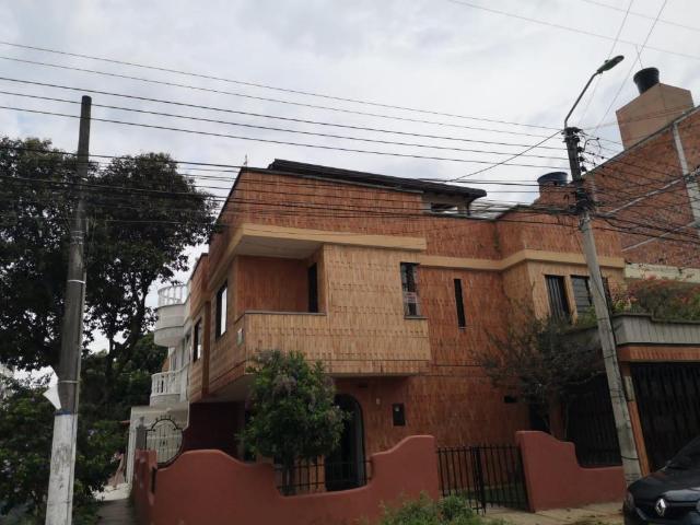 Casa en arriendo en Fontana, Santander