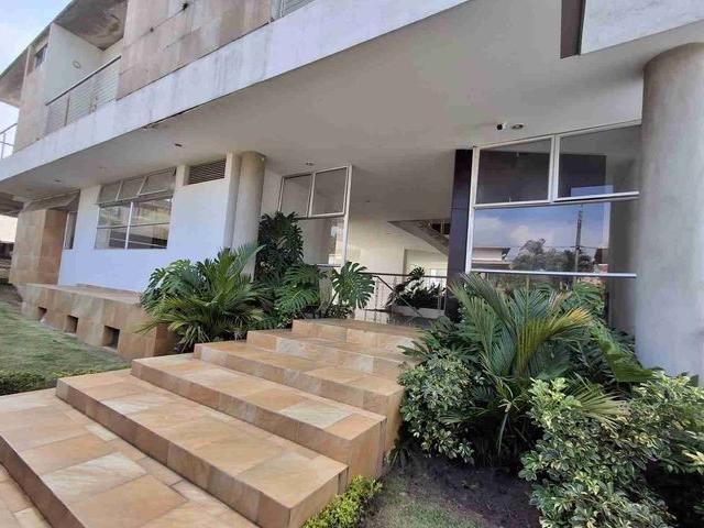 Casa en arriendo en Sur, La Buitrera