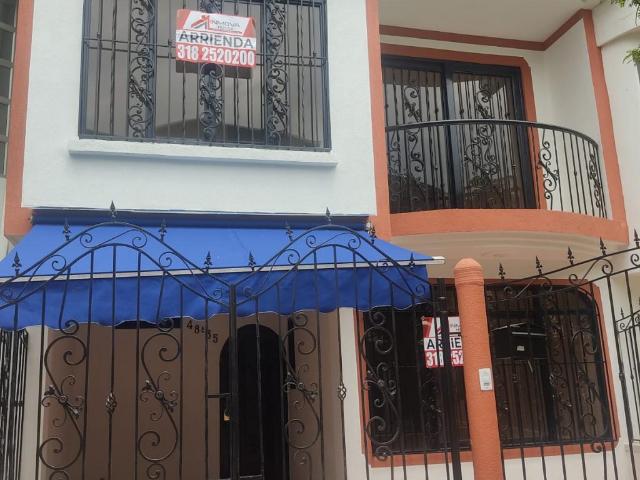 Casa en arriendo en Sur, Caney