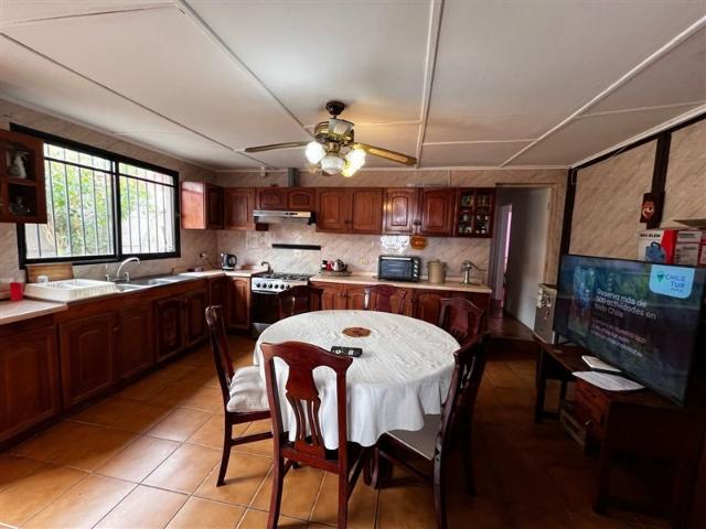 Casa en Arriendo en Casa amoblada