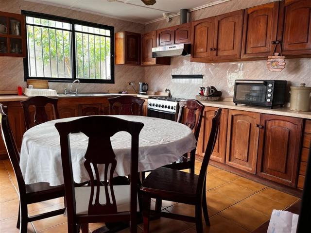 Casa en Arriendo en Casa amoblada