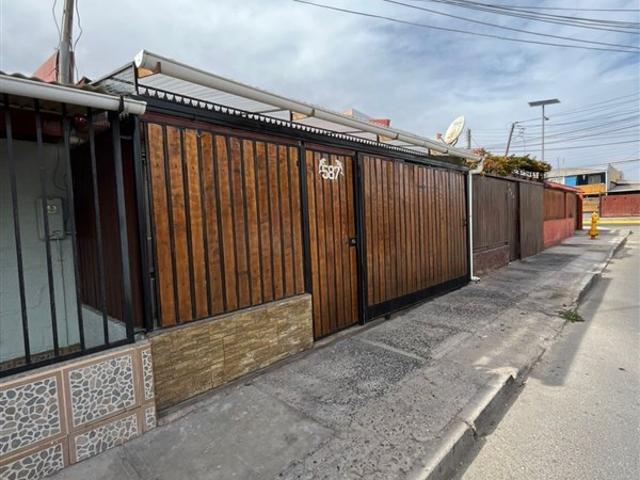 Casa en arriendo en Caldera